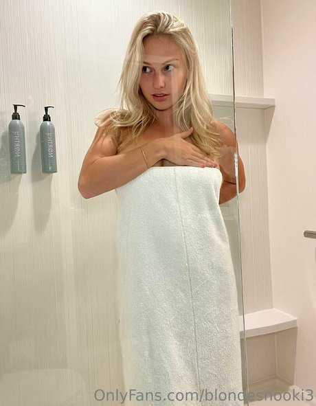 fat shemale onlyfans art naked gallery