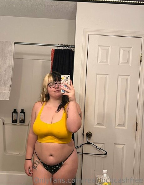 realcococashfree pretty pornstar pictures