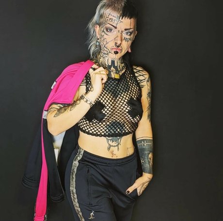 skormo83 sexy pornstar picture