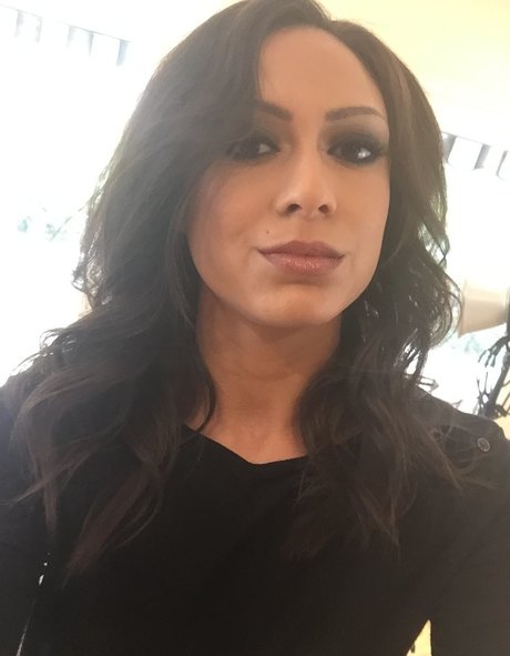 retro onlyfans beautiful gallery