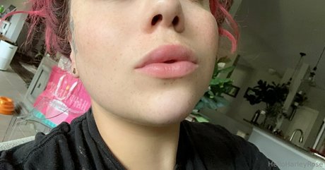 slim onlyfans sexy xxx pictures