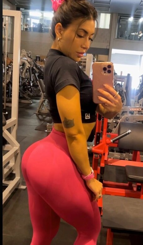 Biadavitoria model photo