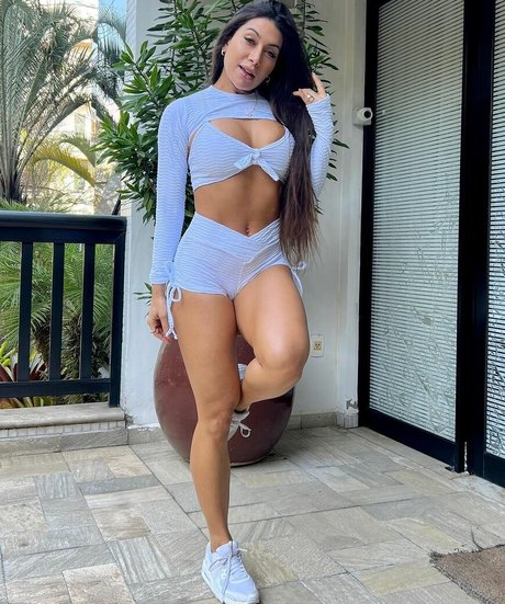 Biadavitoria art actress photos