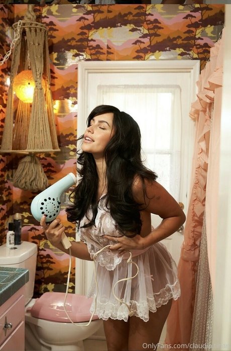 swim onlyfans beautiful xxx gallery