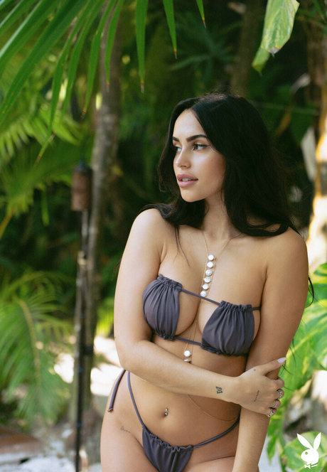 pretty ebony onlyfans nice pictures