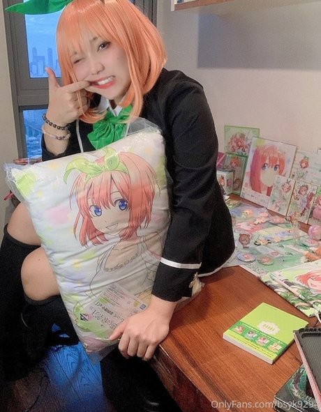 bsyk9294 high quality actress picture