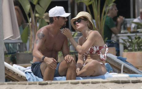 Melissa Roxburgh pornographic actress gallery