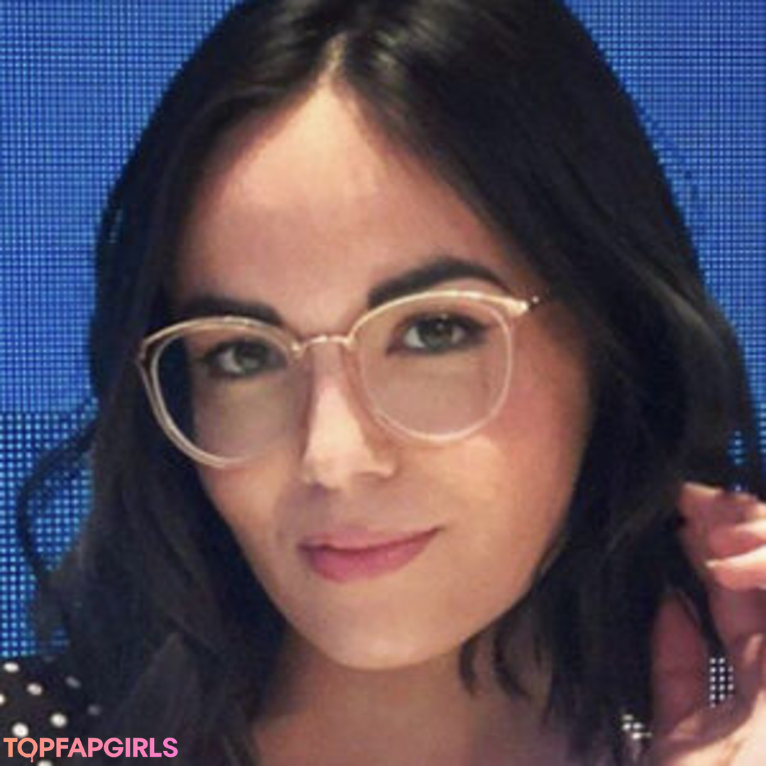 Agathe Auproux model nice pic