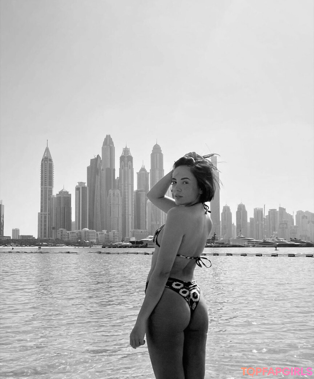 Agathe Auproux exclusive star pictures