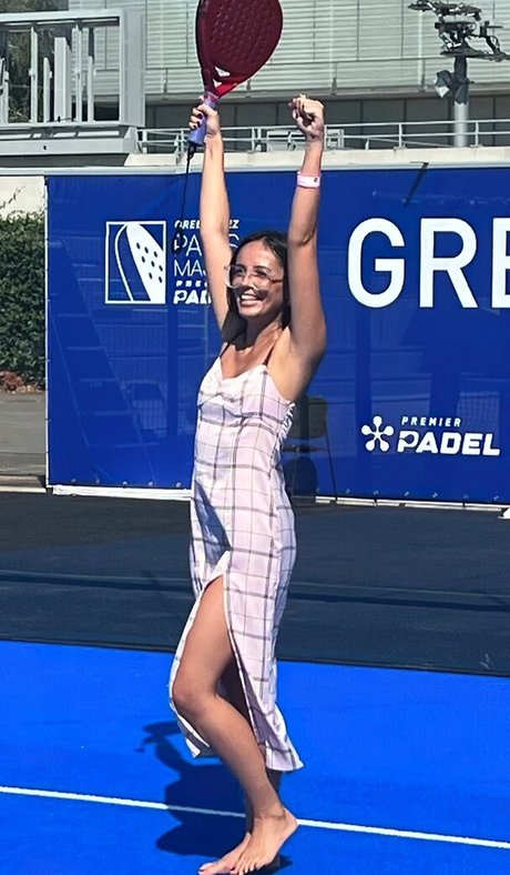 Agathe Auproux hd actress image