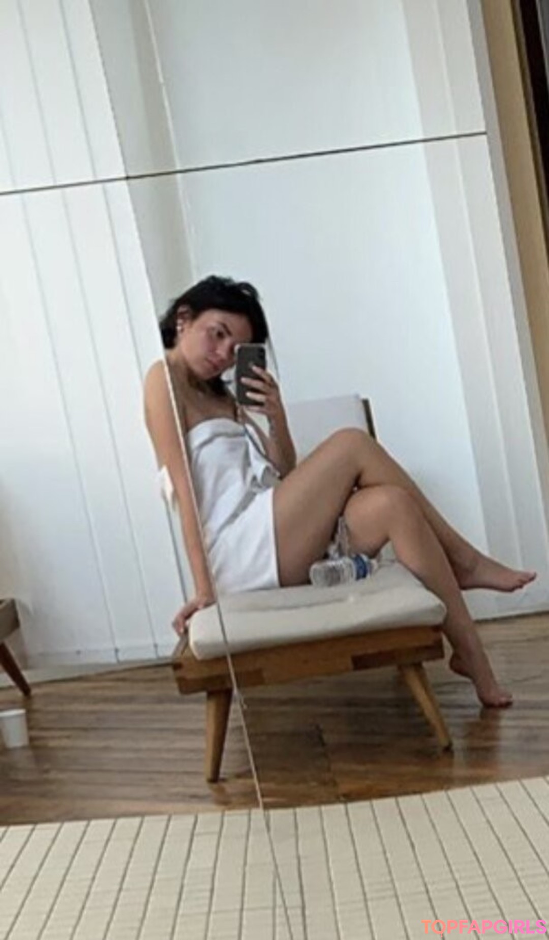 Agathe Auproux art model photos