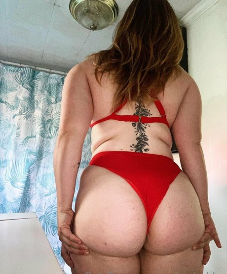 mak chubby adult actress image