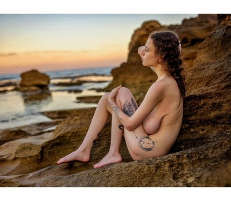 midget trans onlyfans pornos photos