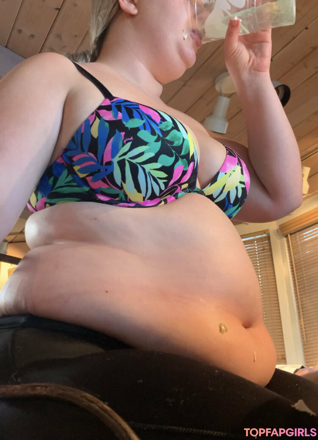 emo slut onlyfans beautiful pictures