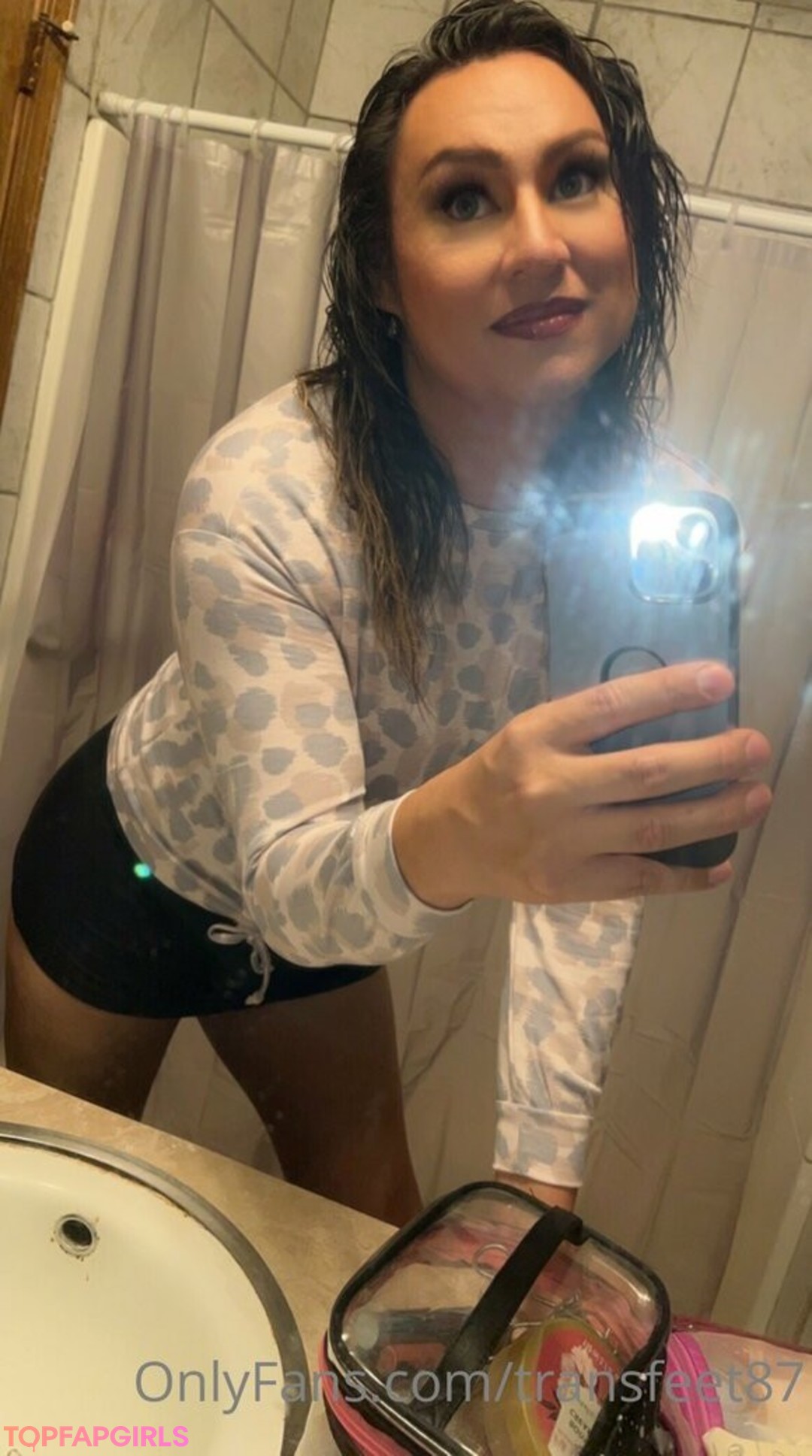 tgirlfeet35 star art picture