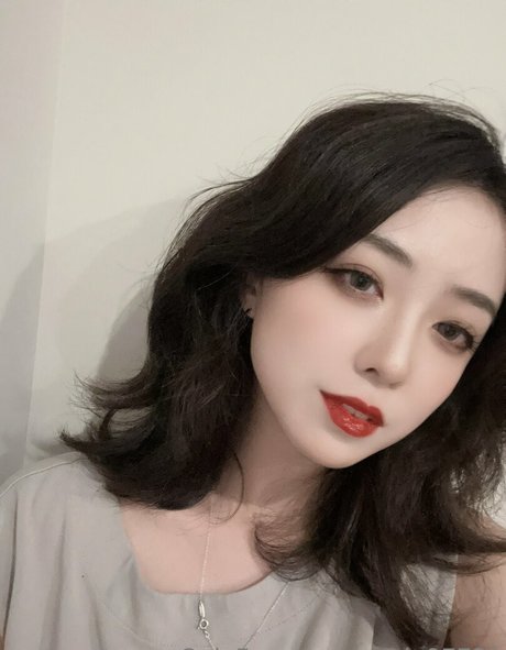 annie97721 high quality pornstar pics