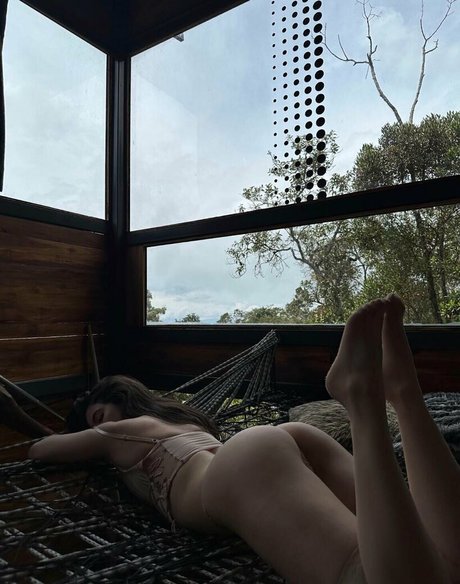 soifieeofficial sexy actress image