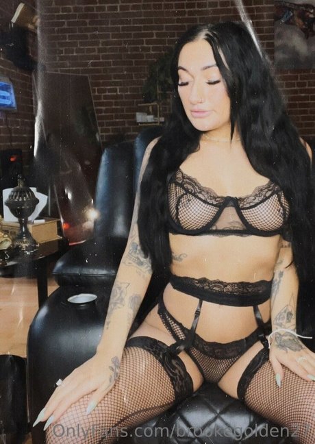 Brooke Golden pretty pornstar photos