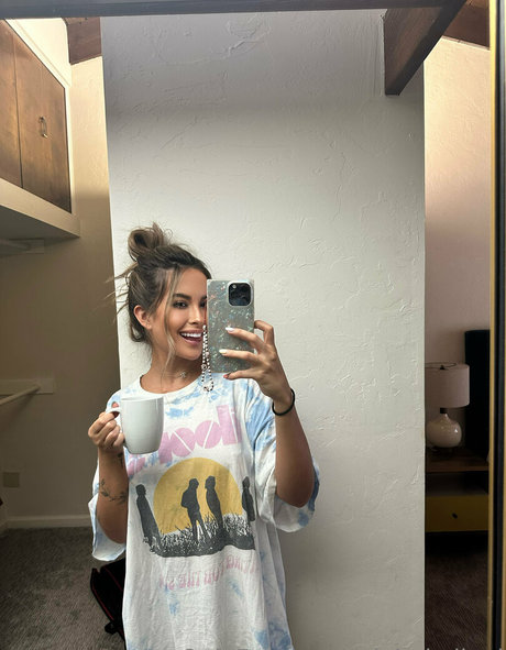 alohakailani art actress archive