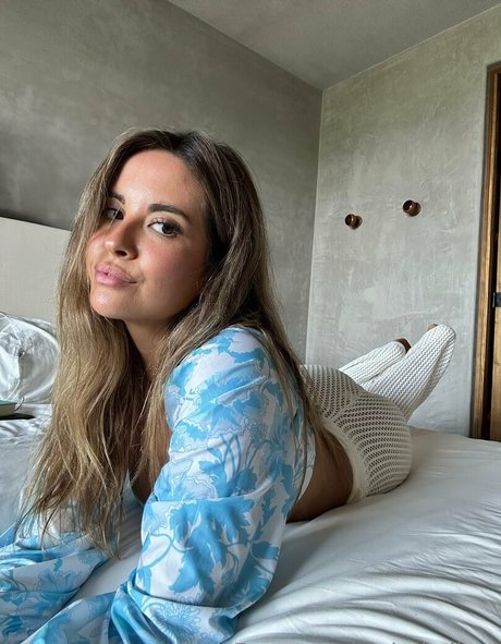 alohakailani sexy actress pic