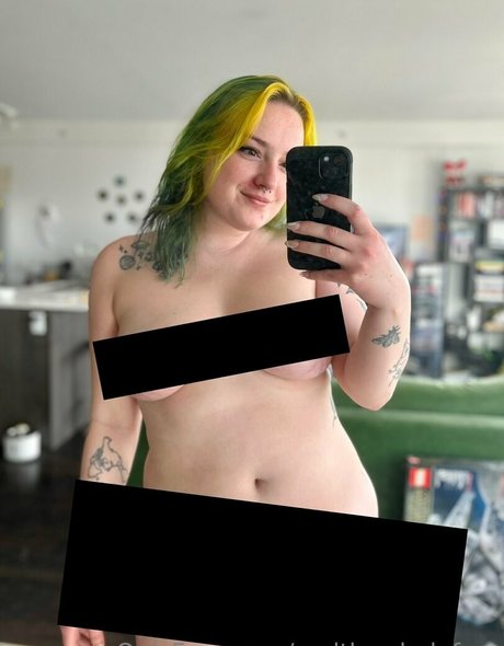 melthewhalefree model nude img