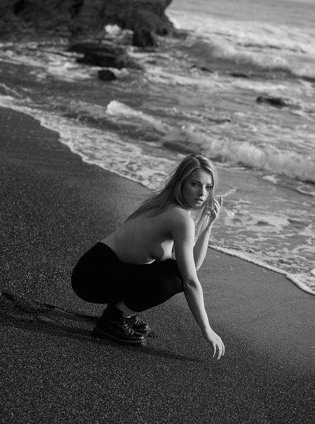 Sophie La Sage sex pornstar pics