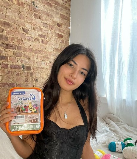 kozywoolkween nude actress img