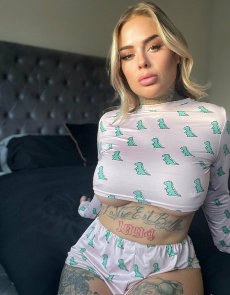 latina onlyfans sexy img