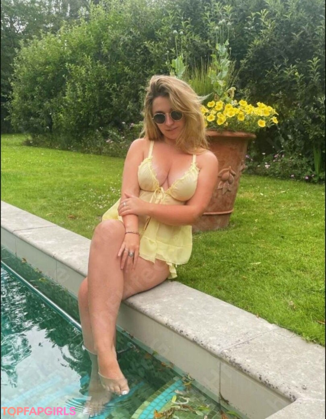 Bambino Becky pornstar hot pictures