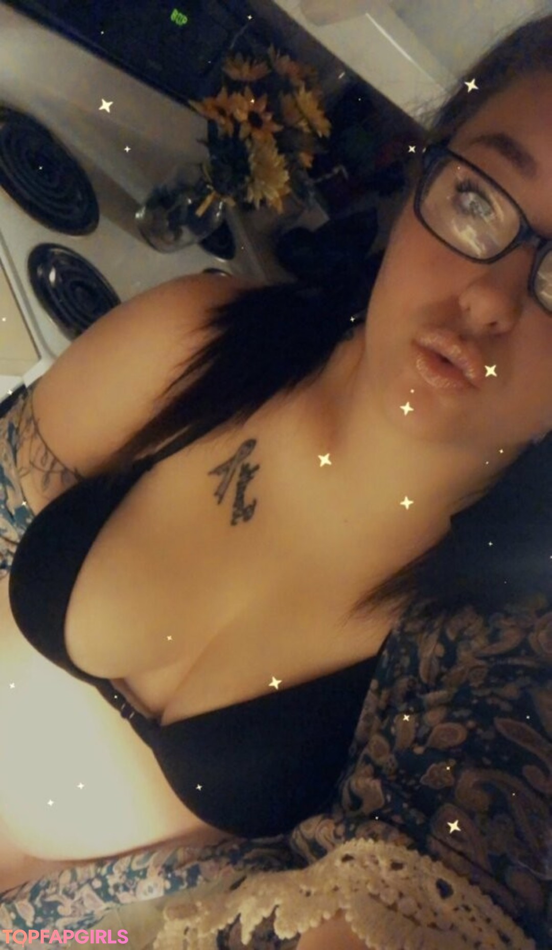 sunflowerbabe2297 hot star image