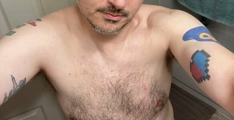 shy town76 profile image