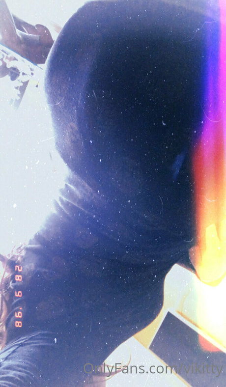 vikitty top star images
