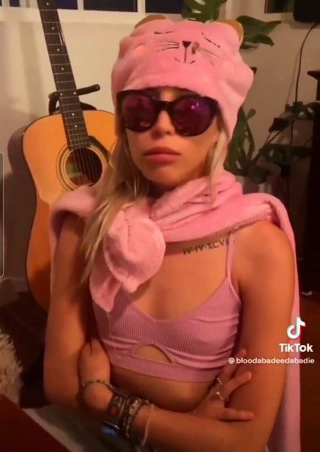 colombian teen onlyfans perfect pics