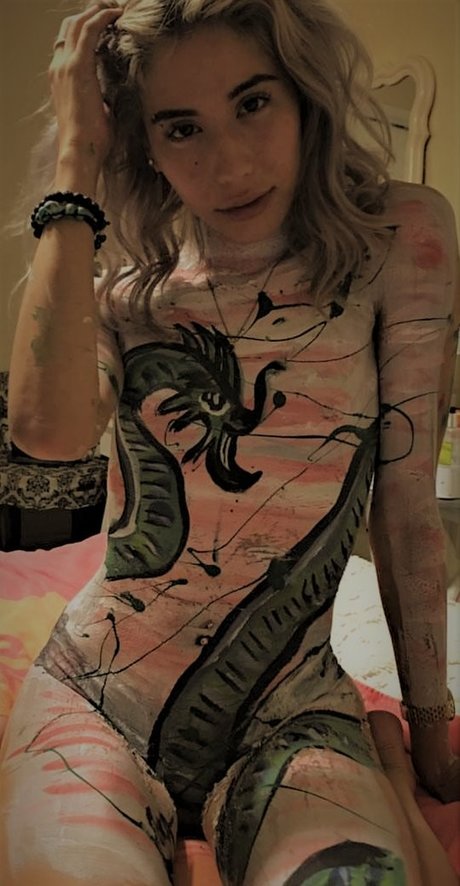 italian milf onlyfans top photos