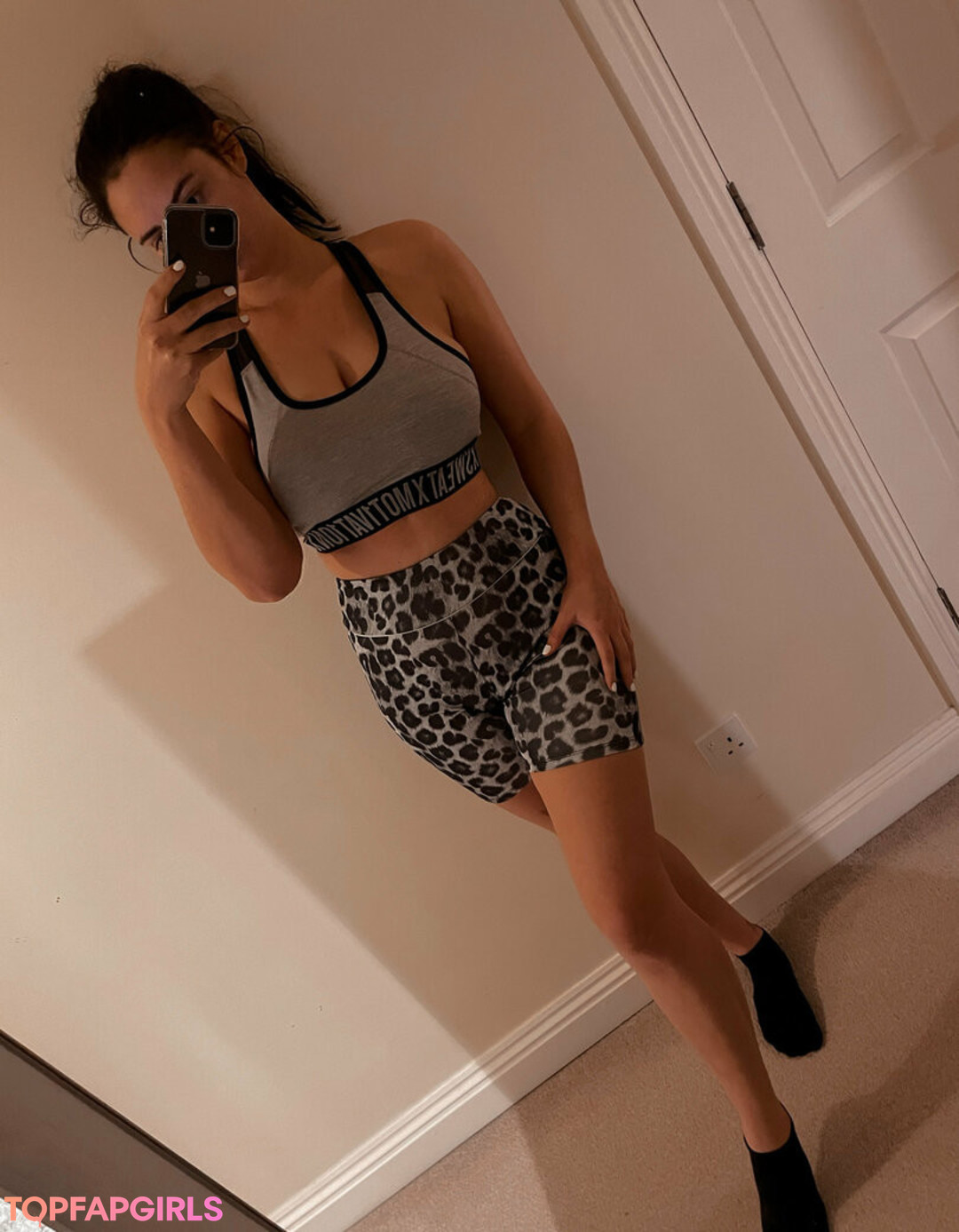 emmafkfree nudes model image