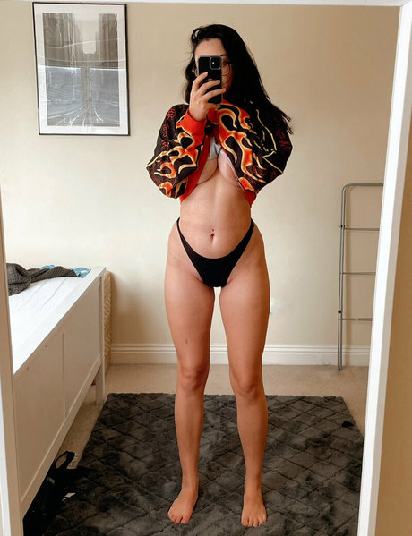 emmafkfree star hot pic