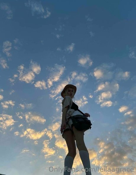 leilaagrace star top galleries