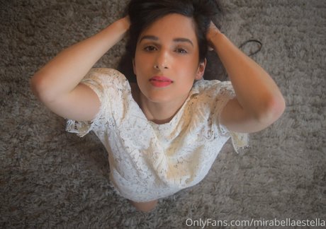 mirabella 00 perfect actress pictures