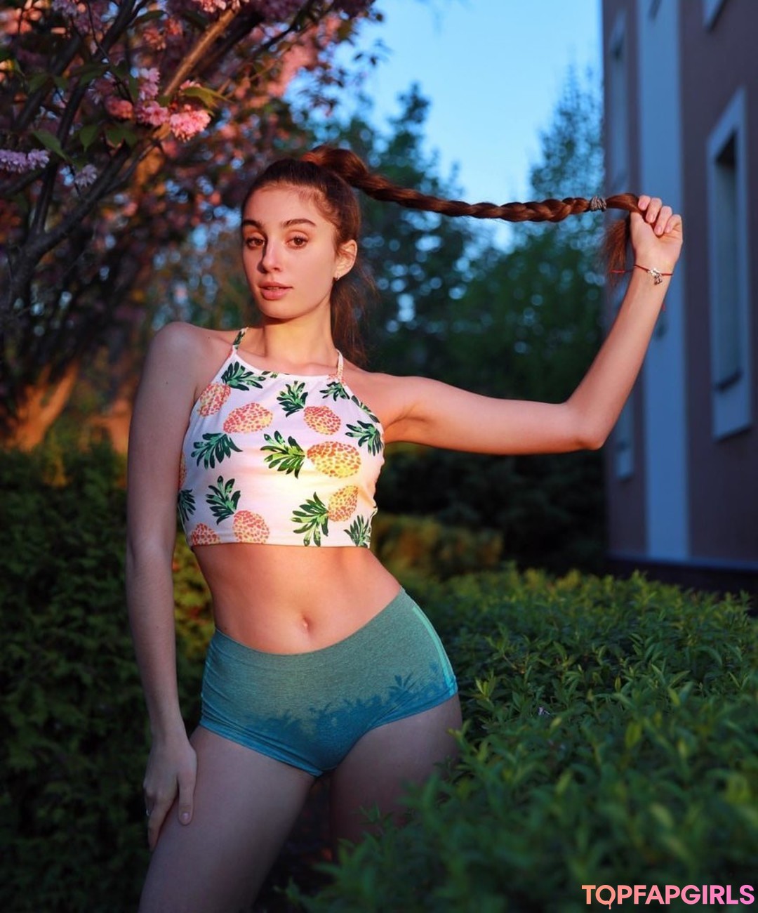 li si model beautiful images