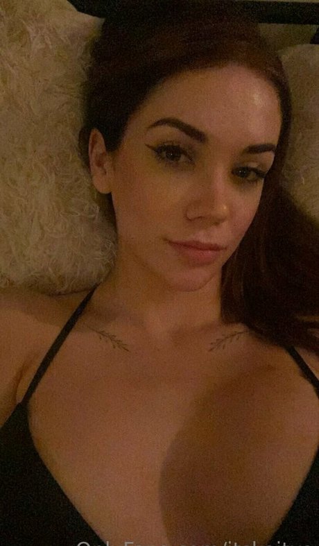 itssaraxo star nude pictures