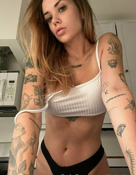 itssaraxo free star img