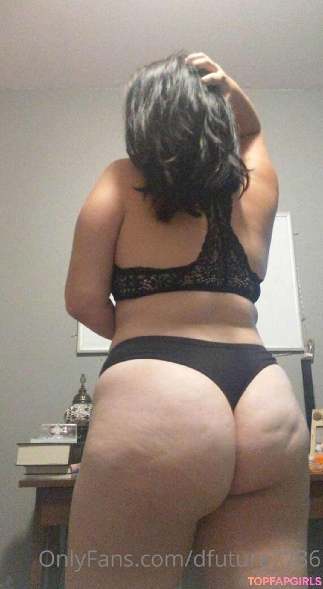 inside onlyfans art xxx photo
