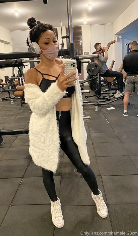 small cock shemale onlyfans free naked img