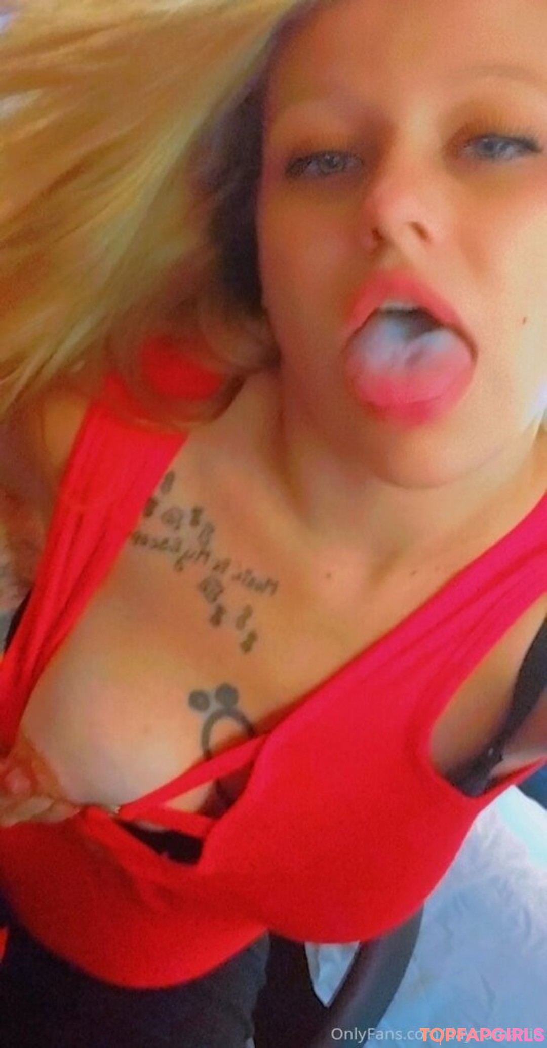 pale teen onlyfans naked gallery