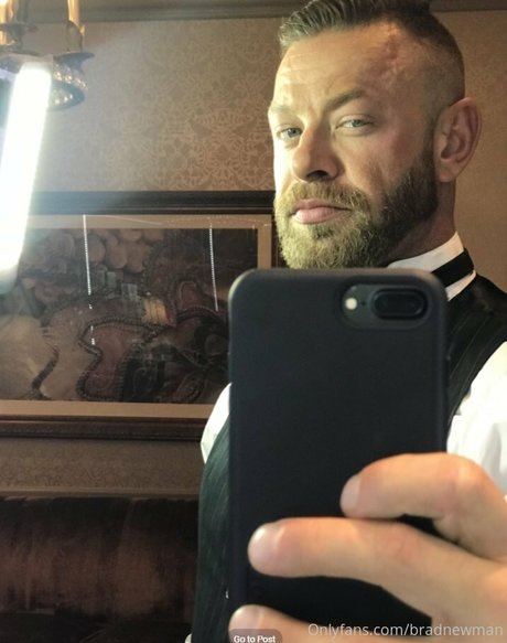 bradnewman nudes star picture