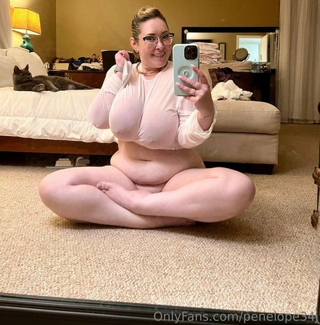 latina teen pussy onlyfans nude images