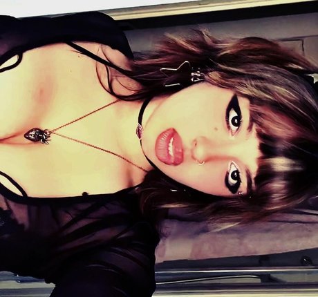 Maddy Adderley profile image