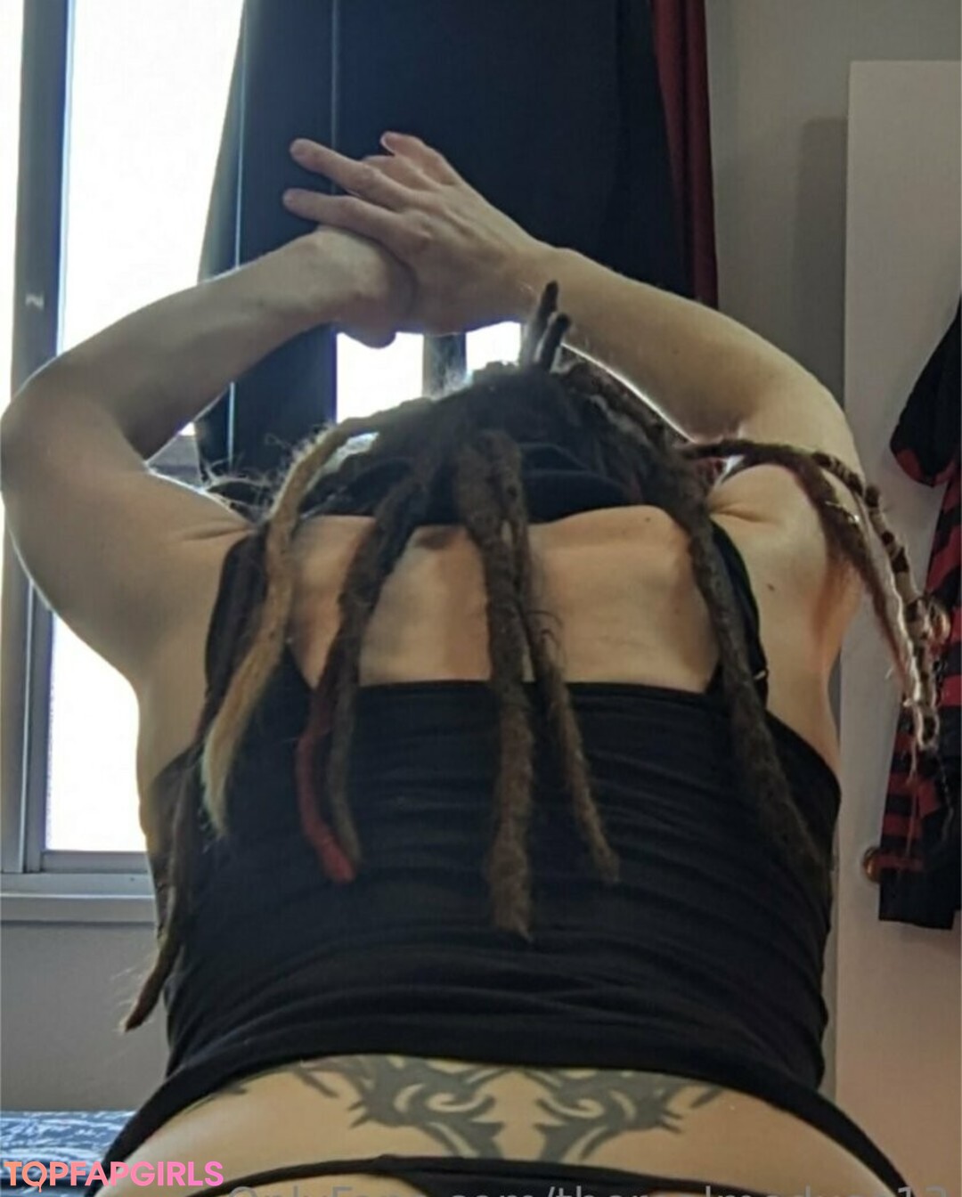 pussy spreading onlyfans free nude pics