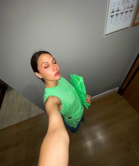 retro onlyfans pornographic images