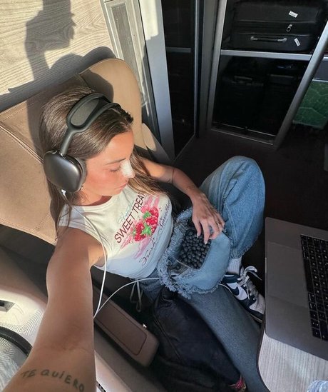 teen tits onlyfans sexy naked image